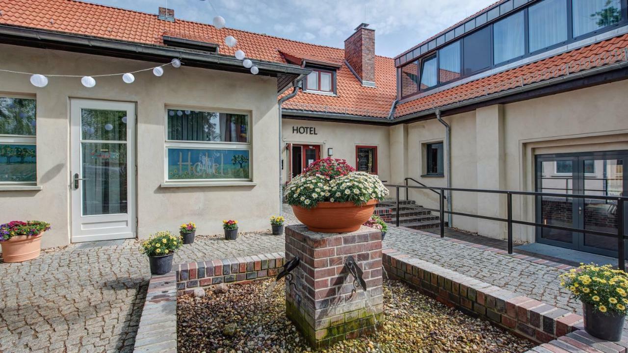 Landhotel Diana Teltow Exterior foto